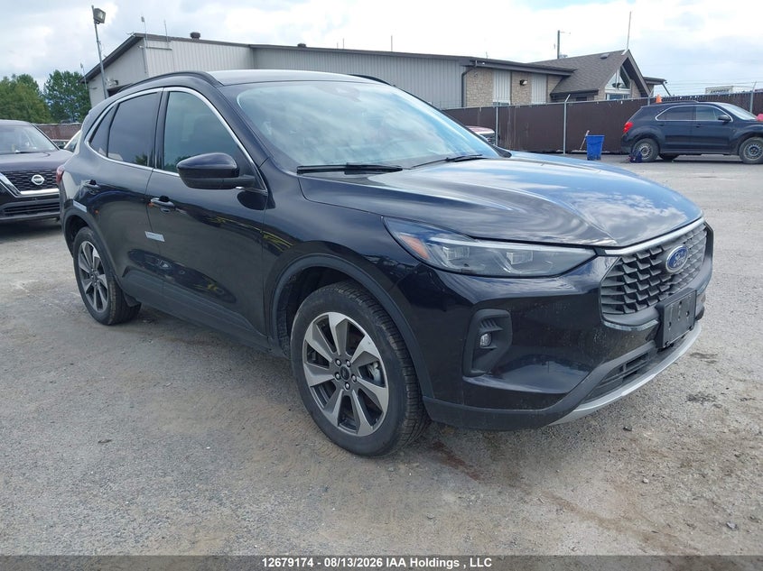 2025 Ford Escape Platinum, Possible Mechanical, IAAI, VIN 1FMCU9JA2SUA92281