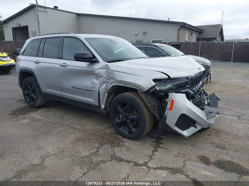 2024 Jeep Grand Cherokee Altitude, Front, IAAI, VIN 1C4RJHAG2RC164019