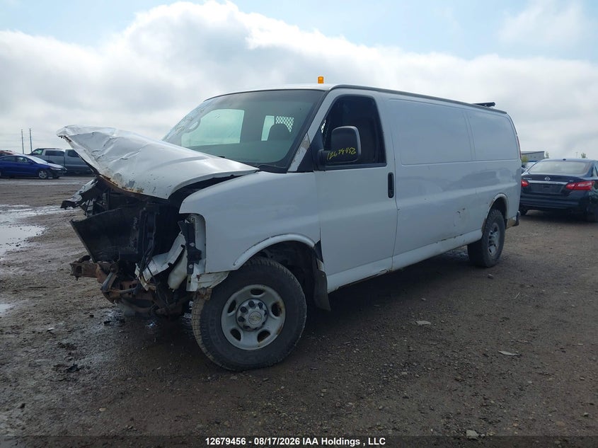 2008 Chevrolet Express, Front, IAAI, VIN 1GCHG39K881216074 — photo 2