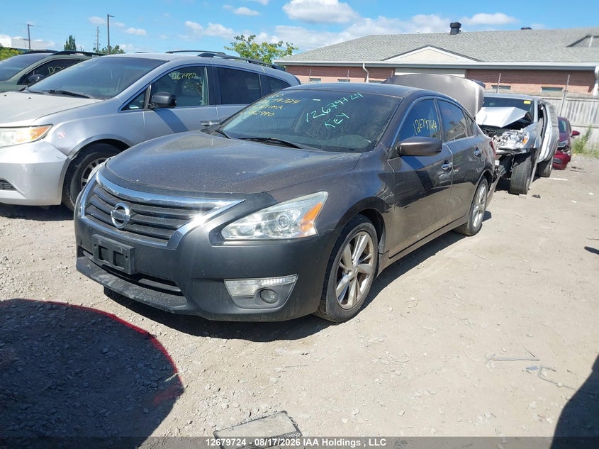 2013 Nissan Altima, Rear, IAAI, VIN 1N4AL3AP5DN482990 — photo 2