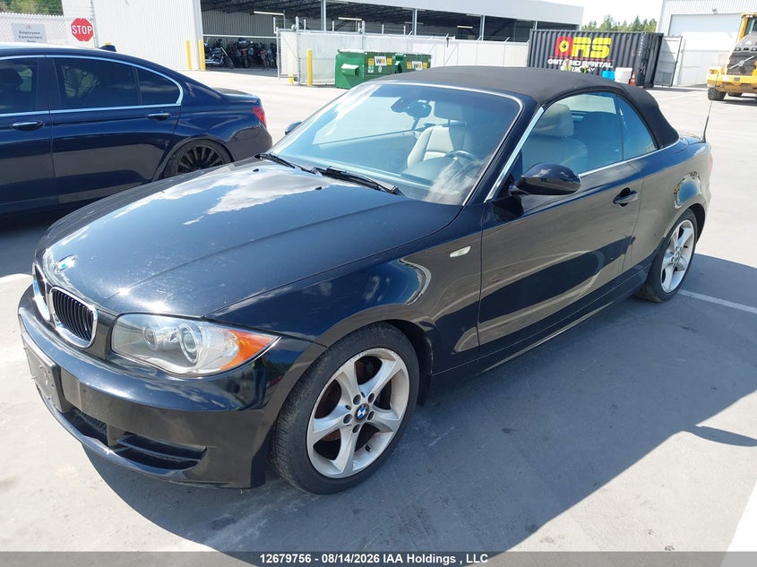 2008 BMW 1 Series, Благодійність, IAAI, VIN WBAUL735X8VE89739 — фото 2