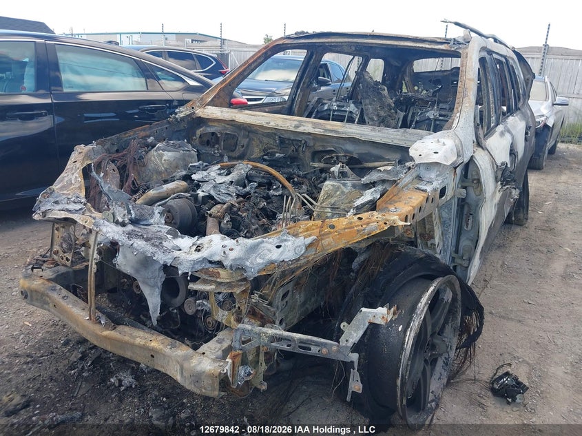 2013 Mercedes-Benz Gl 63 Amg, Total Burn, IAAI, VIN 4JGDF7EEXDA261015 — photo 2