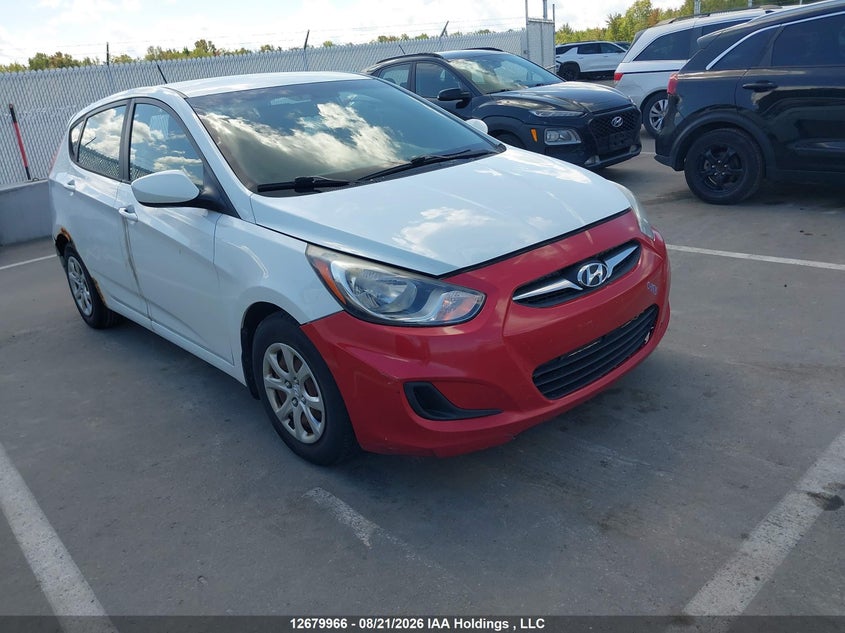 Vin: kmhct5ae9cu014631, lot: 3083972, hyundai accent 20121