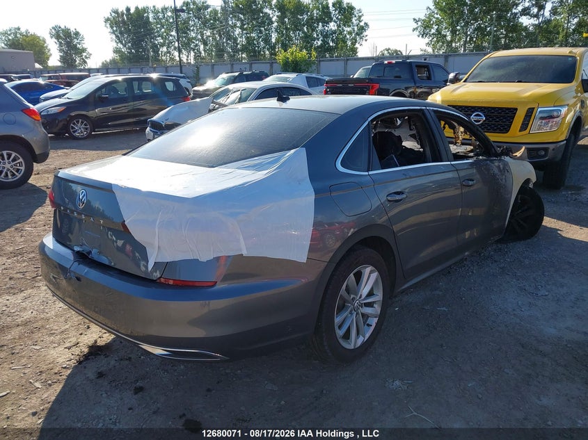 Vin: 1vwba7a33mc007324, lot: 3084077, volkswagen passat highline 20214