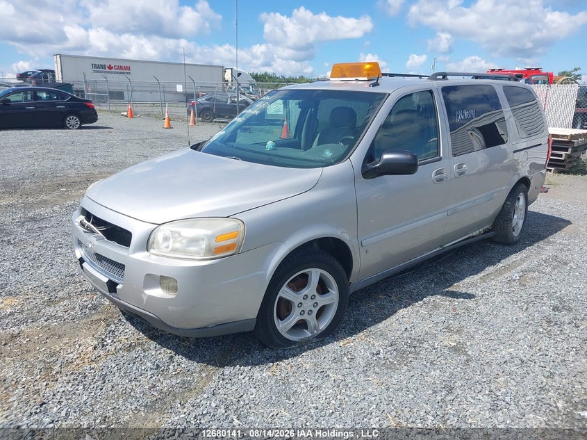 2008 Chevrolet Uplander, Возможны проблемы с механикой, IAAI, VIN 1GNDV33118D178407 — фото 2