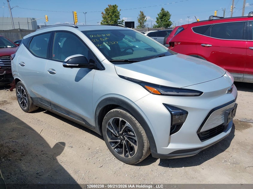 2023 Chevrolet Bolt Euv Premier, Удар ззаду, IAAI, VIN 1G1FZ6S0XP4155327