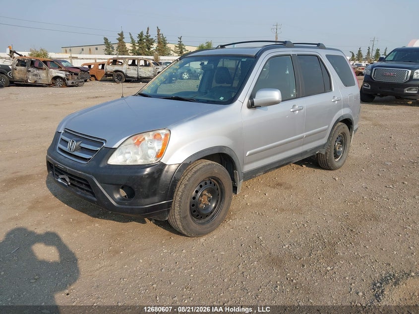 2005 Honda CR-V, Hail, IAAI, VIN JHLRD789X5C807447 — photo 2