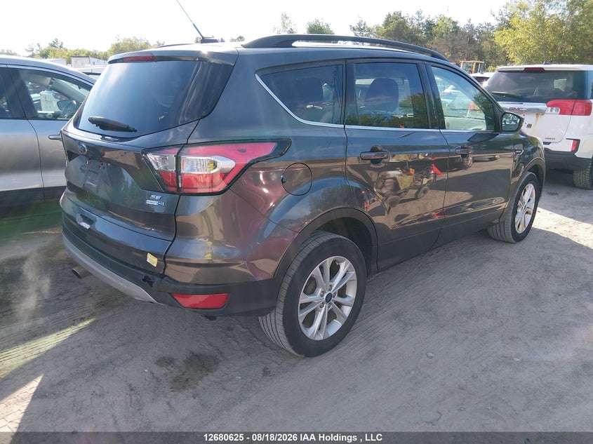 Vin: 1fmcu9gd4hue26742, lot: 3084666, ford escape se 20174