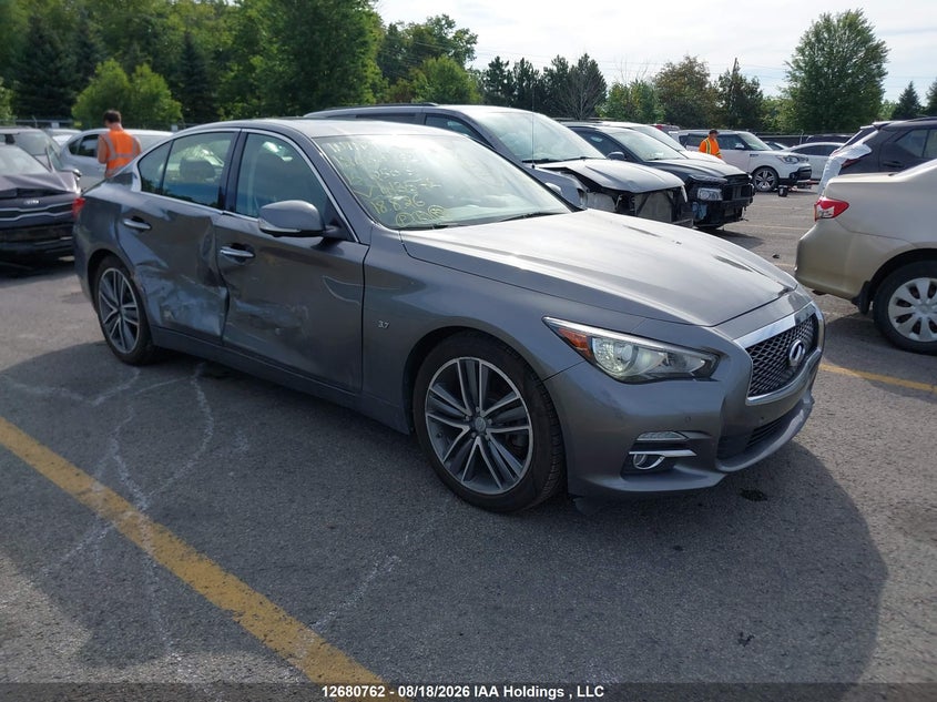 2015 Infiniti Q50 Sport, Правый бок, IAAI, VIN JN1BV7AR9FM413572