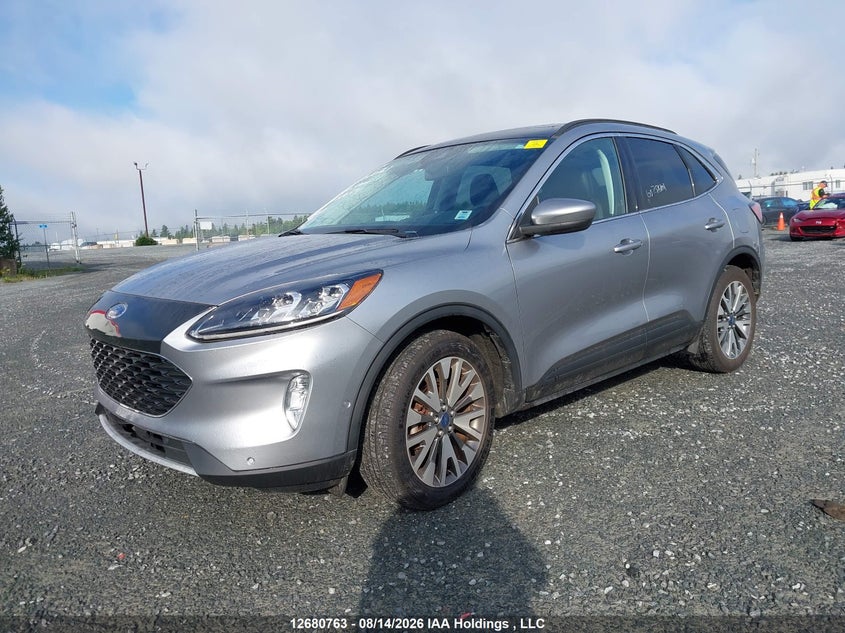Vin: 1fmcu9dz2mub36574, lot: 3084804, ford escape titanium 20212