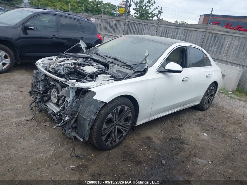 2026 Mercedes-Benz E 450 4Matic, Front, IAAI, VIN W1KLF6BB0TA239825 — photo 2