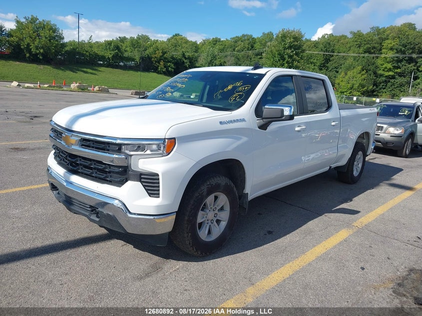 2025 Chevrolet Silverado, Удар спереду, IAAI, VIN 3GCUKDED8SG247800 — фото 2