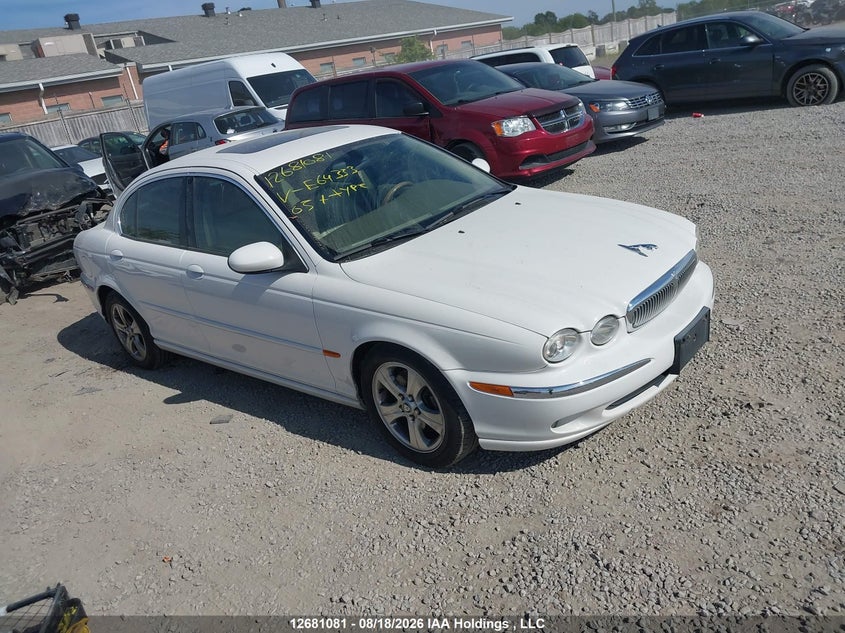 2005 Jaguar X-Type 3.0, Удар спереди, IAAI, VIN SAJXA51A95WE64333