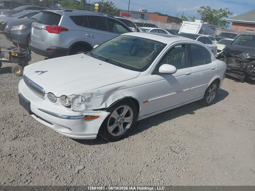 2005 Jaguar X-Type, Удар спереди, IAAI, VIN SAJXA51A95WE64333 — фото 2