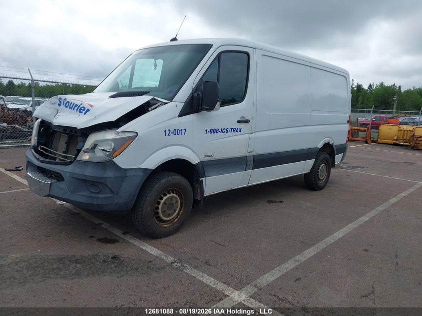 2014 Mercedes-Benz Sprinter, Front, IAAI, VIN WD3BE7DC7E5851305 — photo 2