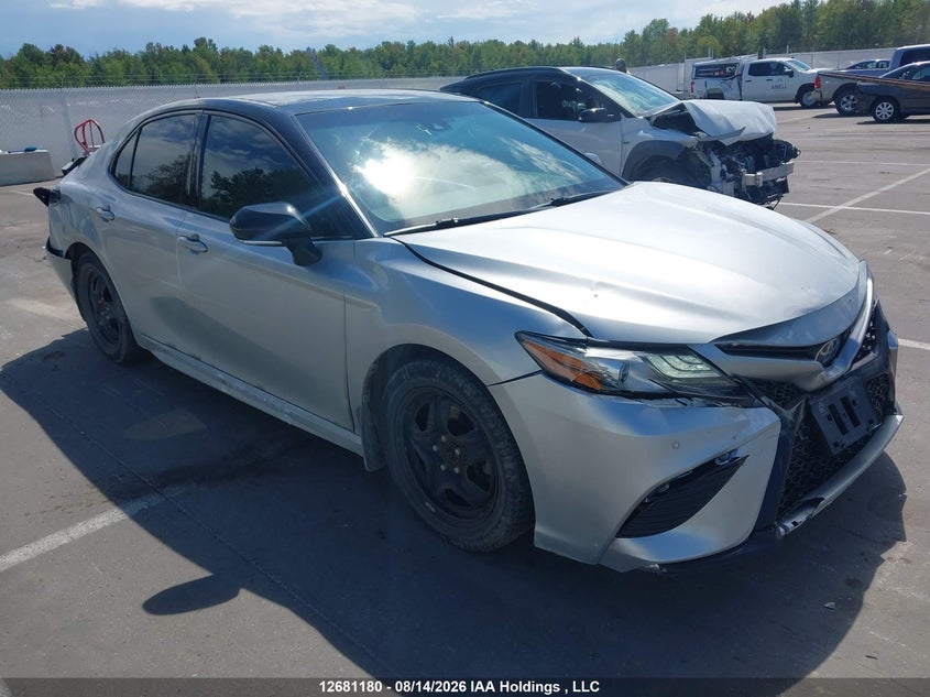 Vin: 4t1b61hk1ju038202, lot: 3085244, toyota camry xse 2018 img_1