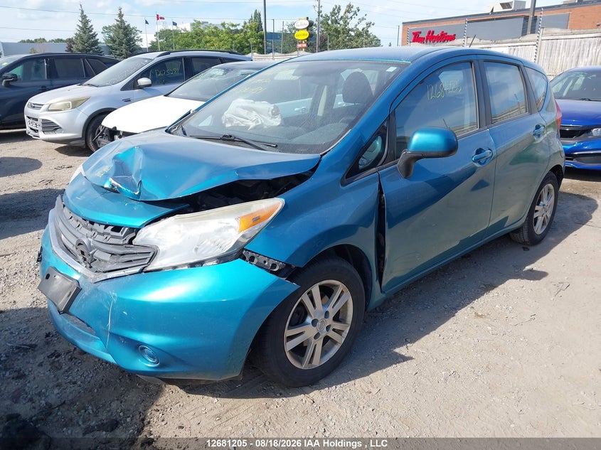 2014 Nissan Note, Удар спереду, IAAI, VIN 3N1CE2CP7EL390434 — фото 2