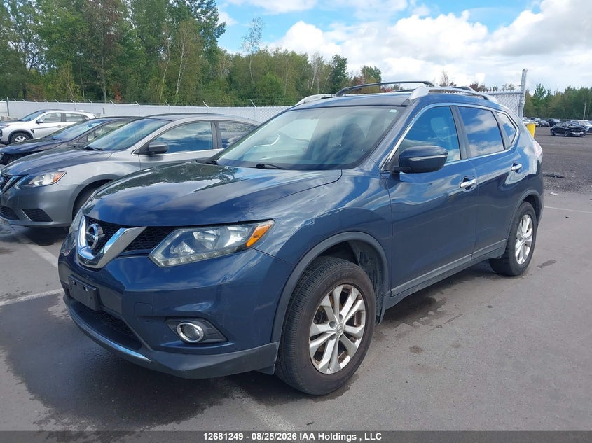 2015 Nissan Rogue, Правий зад, IAAI, VIN 5N1AT2MV0FC793252 — фото 2