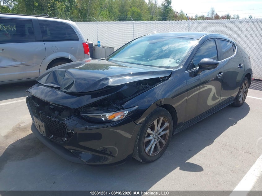 Vin: jm1bpak72p1620034, lot: 3085317, mazda mazda3 gx 20232