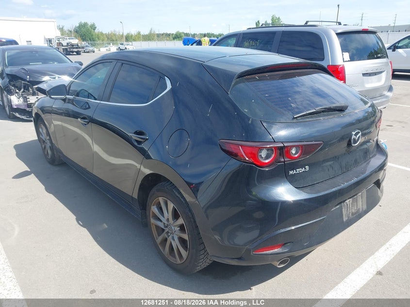 Vin: jm1bpak72p1620034, lot: 3085317, mazda mazda3 gx 20233
