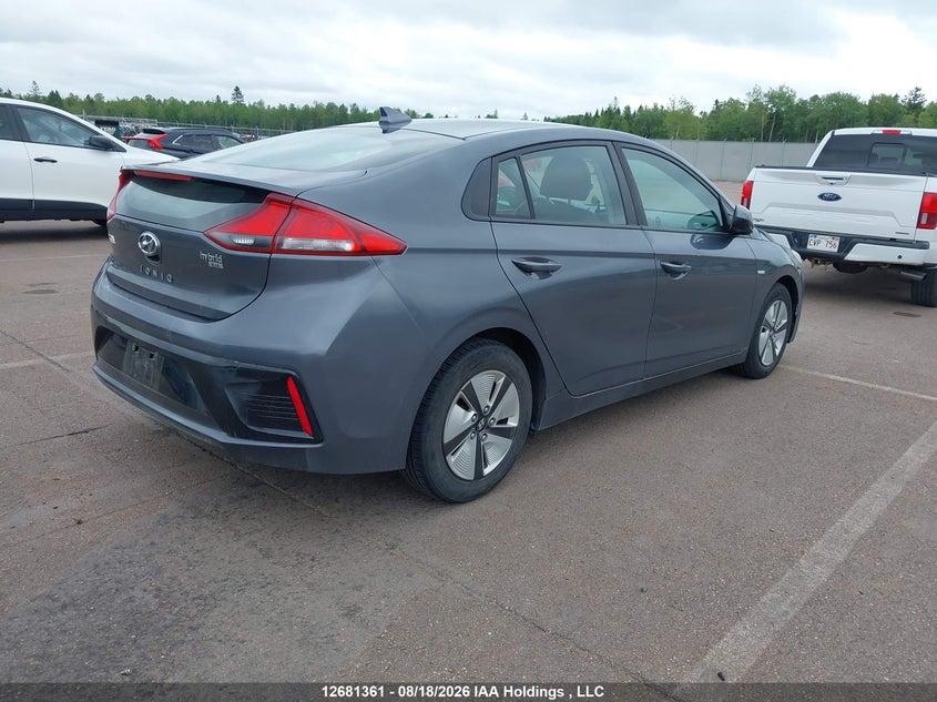 Vin: kmhc75lc8hu022582, lot: 3085427, hyundai ioniq hybrid se 20174