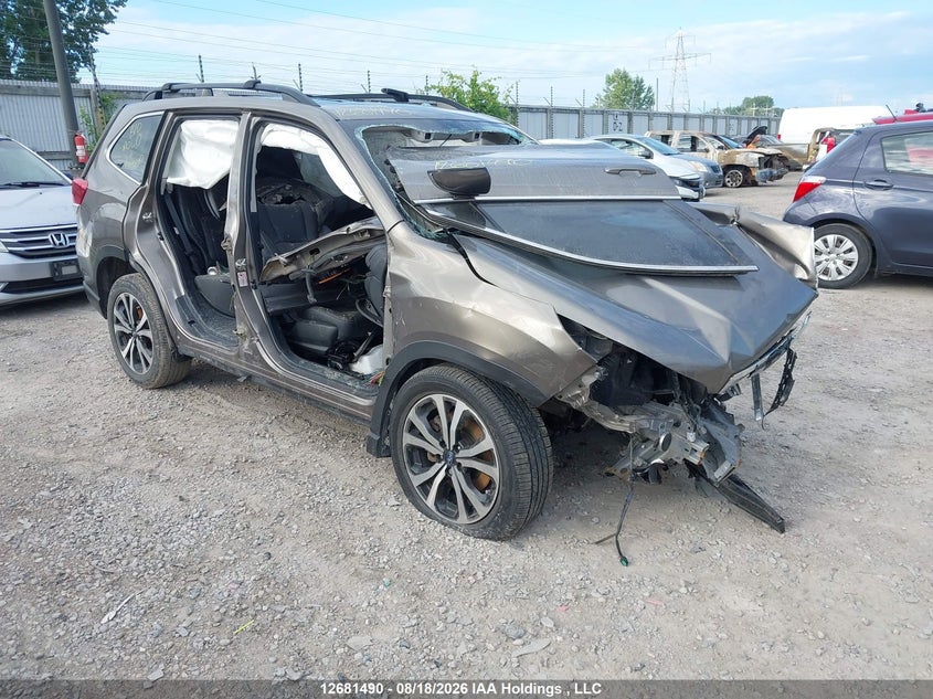 2020 Subaru Forester Limited, Переворот, IAAI, VIN JF2SKEUC9LH542385