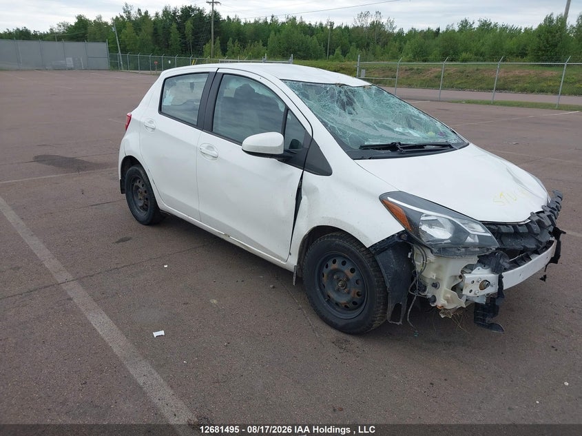 2018 Toyota Yaris Le, Удар спереди, IAAI, VIN VNKKTUD31JA098048