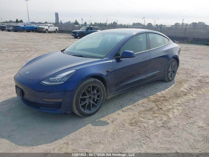 2022 Tesla Model 3, Левый бок, IAAI, VIN 5YJ3E1EB9NF295526 — фото 2