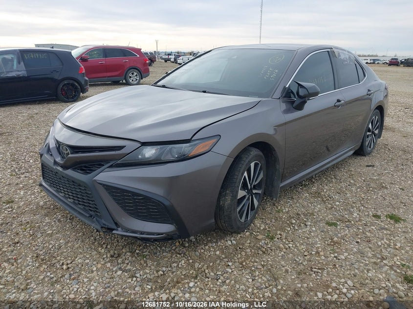 Vin: 4t1g11ak0mu428176, lot: 3085894, toyota camry se 20212