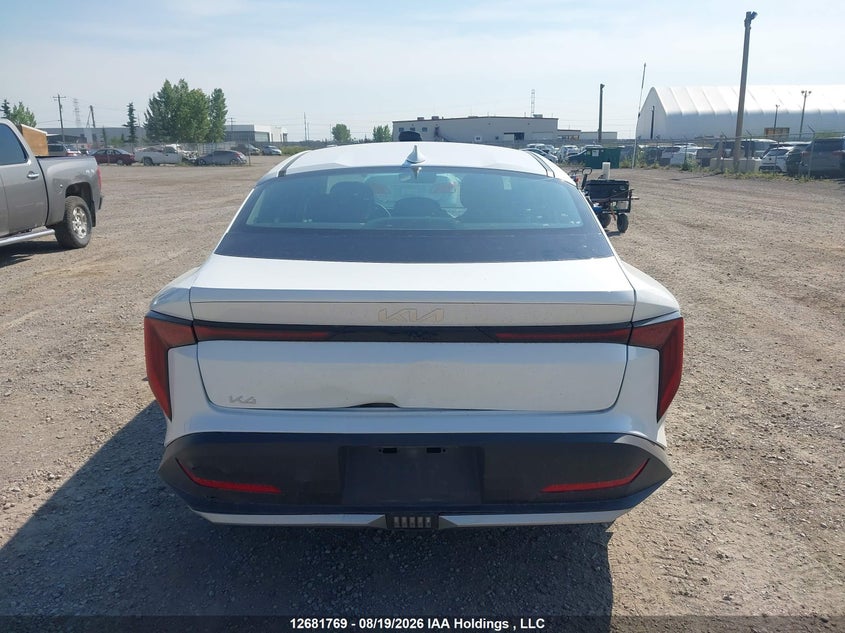 2025 KIA K4 SEDAN 2.0L I-4 DOHC, VVT, 147HP