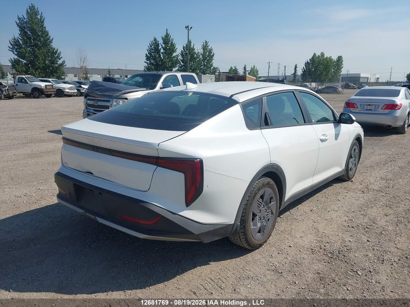 2025 KIA K4 SEDAN 2.0L I-4 DOHC, VVT, 147HP