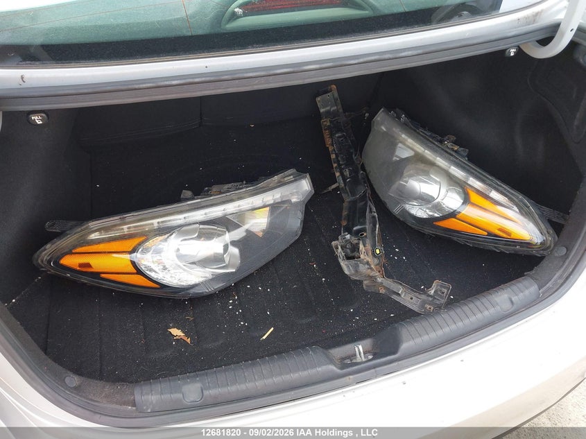 2015 KIA FORTE SEDAN 2.0L I-4 DI, DOHC, VVT, 173HP