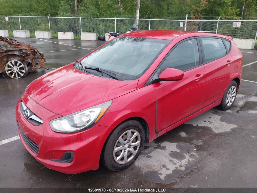 2013 Hyundai Accent, Удар сзади, IAAI, VIN KMHCT5AE4DU140879 — фото 2