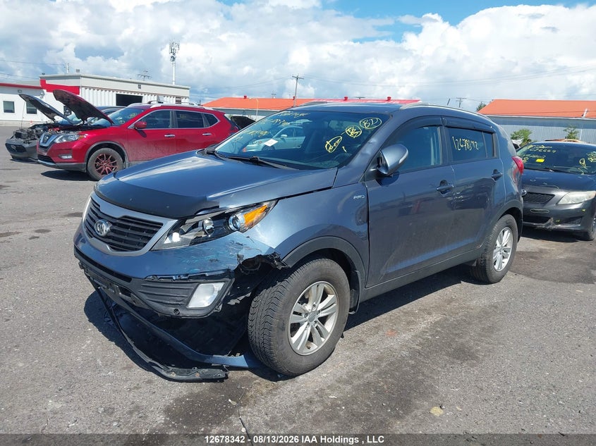 2011 Kia Sportage, Front, IAAI, VIN KNDPBCA29B7108198 — photo 2