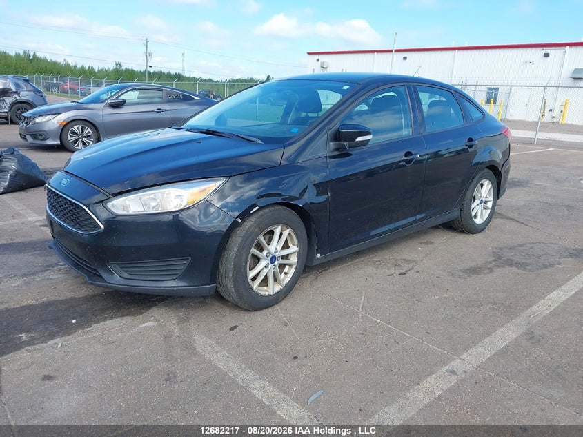 2017 Ford Focus, Front, IAAI, VIN 1FADP3F2XHL293039 — photo 2