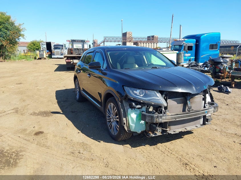 2018 Lincoln Mkx Reserve, Удар спереди, IAAI, VIN 2LMPJ8LR7JBL37625