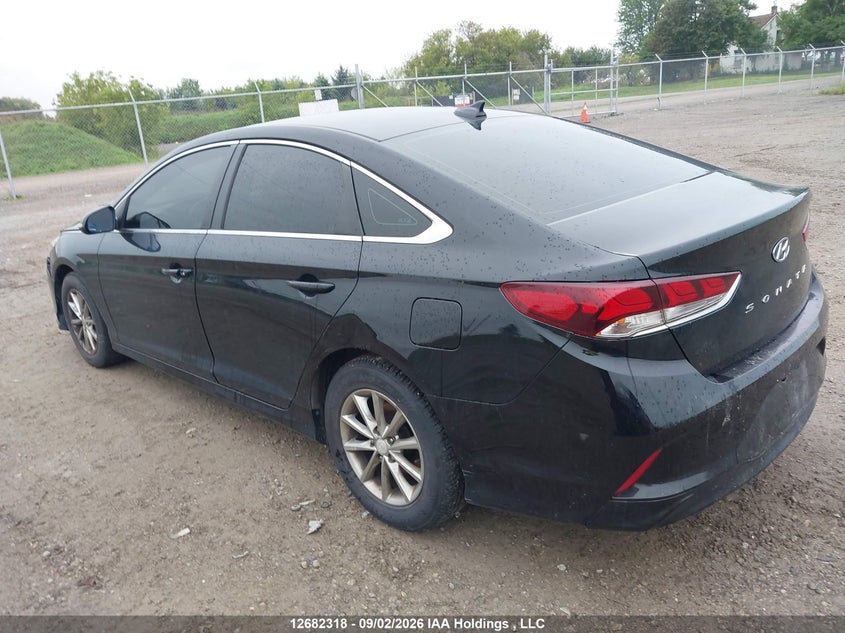 Vin: 5npe24af0kh769372, lot: 3086483, hyundai sonata essential 20193