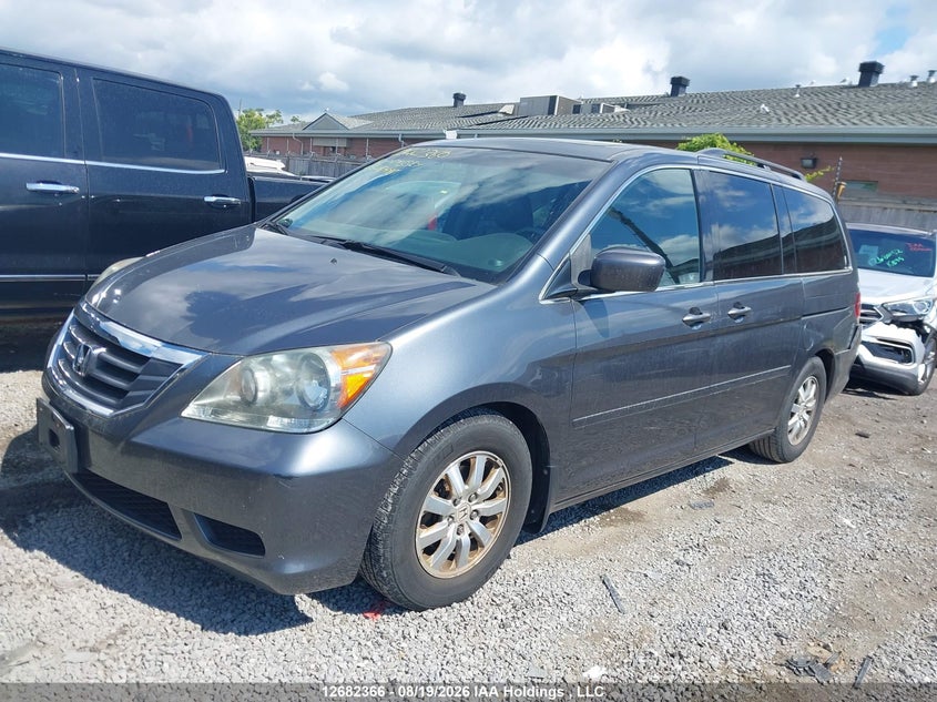 2010 Honda Odyssey, Удар ззаду, IAAI, VIN 5FNRL3H66AB508498 — фото 2