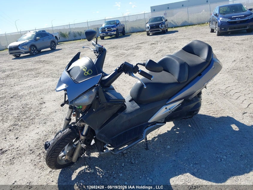 2007 HONDA SILVER WING BIKE 2