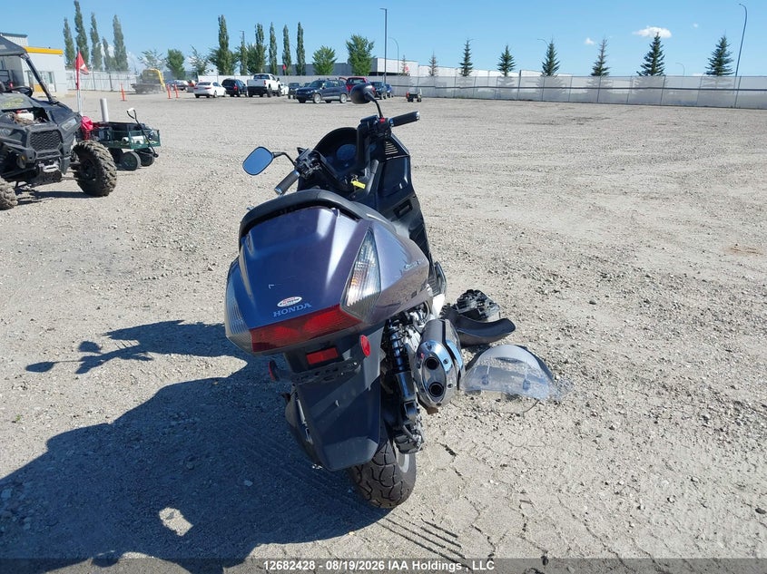 2007 HONDA SILVER WING BIKE 2