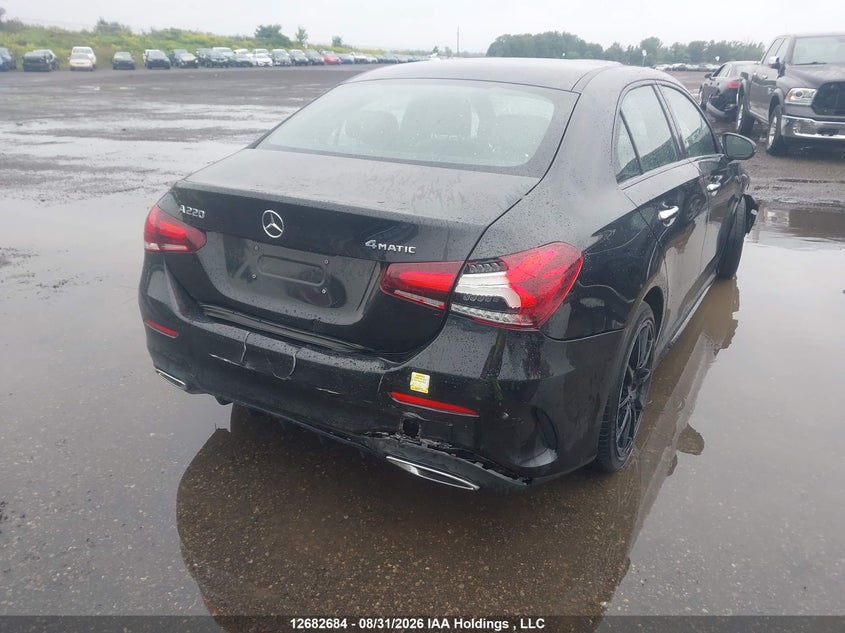 Vin: w1k3g4fb5nj375642, lot: 3086890, mercedes-benz a 220 4matic 20224