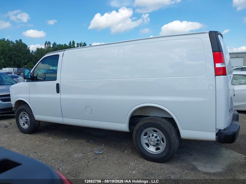 2026 CHEVROLET EXPRESS VAN 4.3L V-6 DI, VVT, REGULAR , 276HP