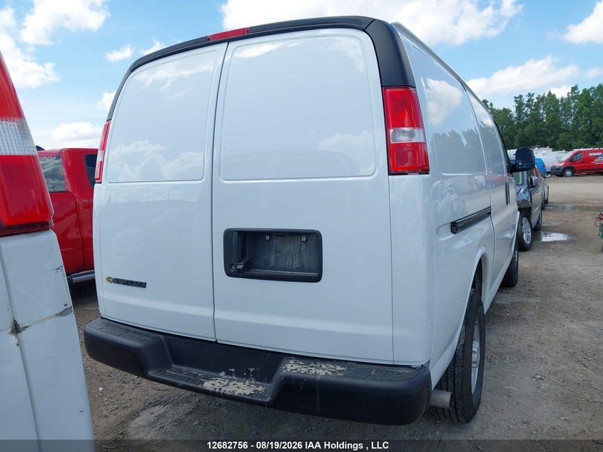 2026 CHEVROLET EXPRESS VAN 4.3L V-6 DI, VVT, REGULAR , 276HP