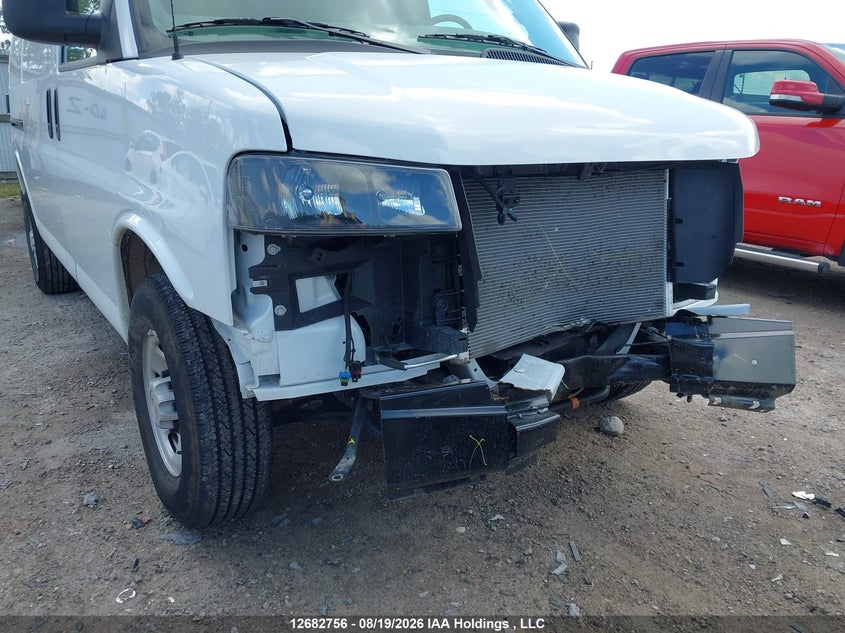 2026 CHEVROLET EXPRESS VAN 4.3L V-6 DI, VVT, REGULAR , 276HP
