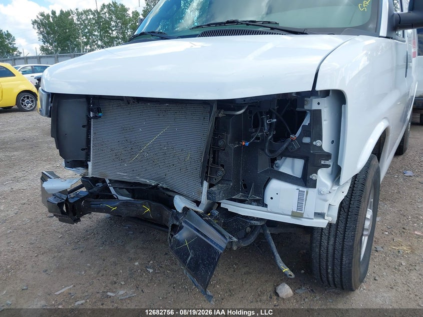 2026 CHEVROLET EXPRESS VAN 4.3L V-6 DI, VVT, REGULAR , 276HP