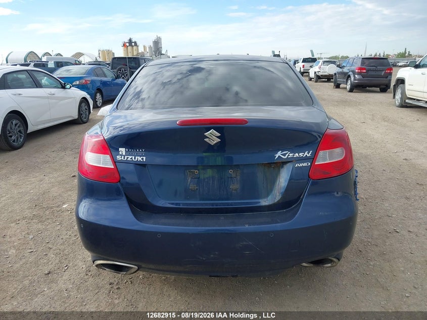2013 SUZUKI KIZASHI SEDAN 2.4L I-4 DOHC, VVT, 180HP