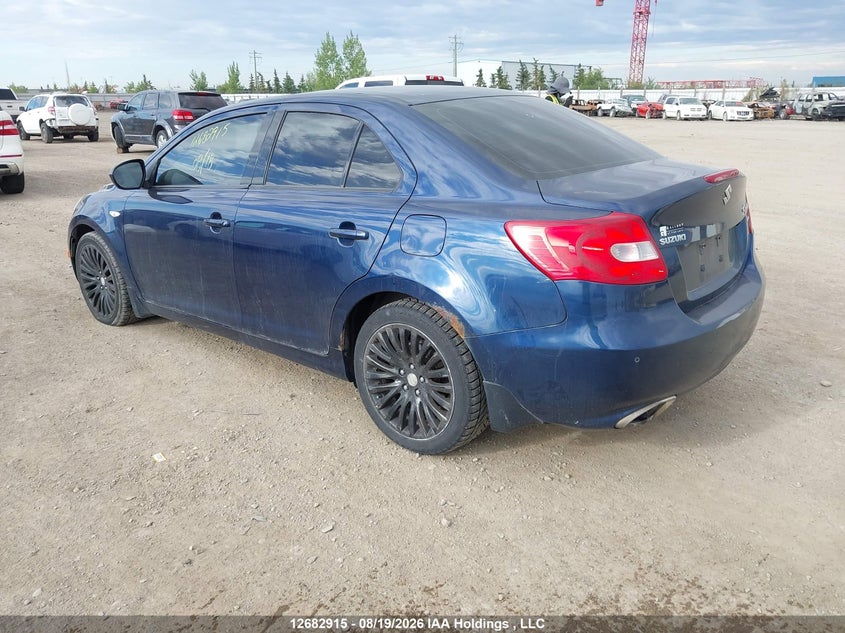 2013 SUZUKI KIZASHI SEDAN 2.4L I-4 DOHC, VVT, 180HP