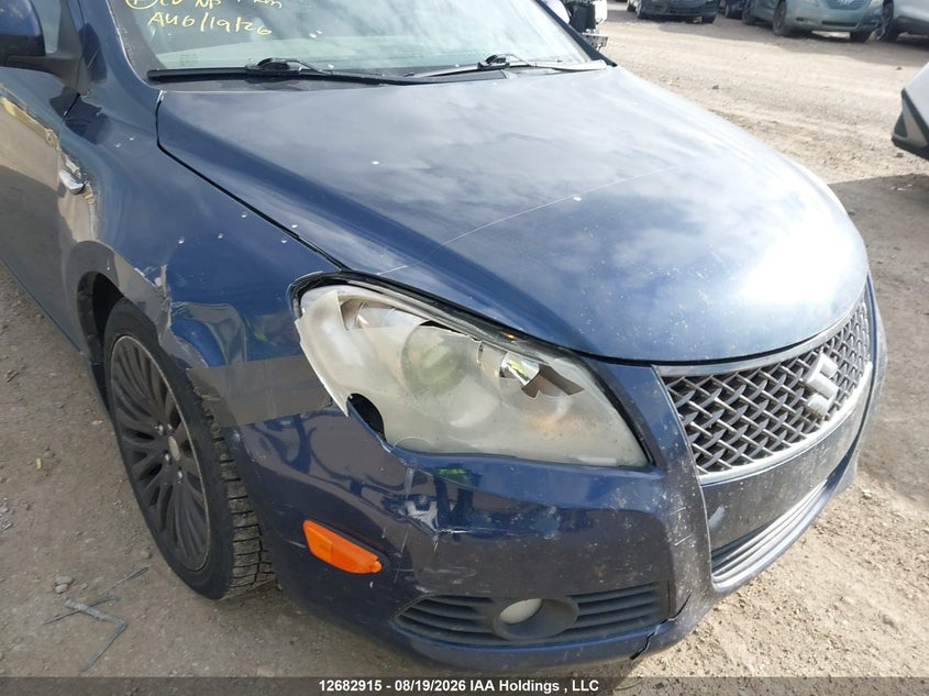 2013 SUZUKI KIZASHI SEDAN 2.4L I-4 DOHC, VVT, 180HP