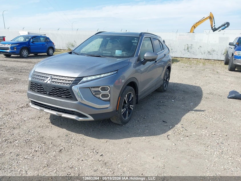 2024 Mitsubishi Eclipse Cross, Repossession, IAAI, VIN JA4ATVAA0RZ632225 — photo 2