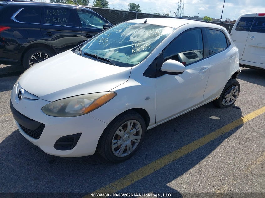 2013 Mazda 2, Left Rear, IAAI, VIN JM1DE1KYXD0153745 — photo 2